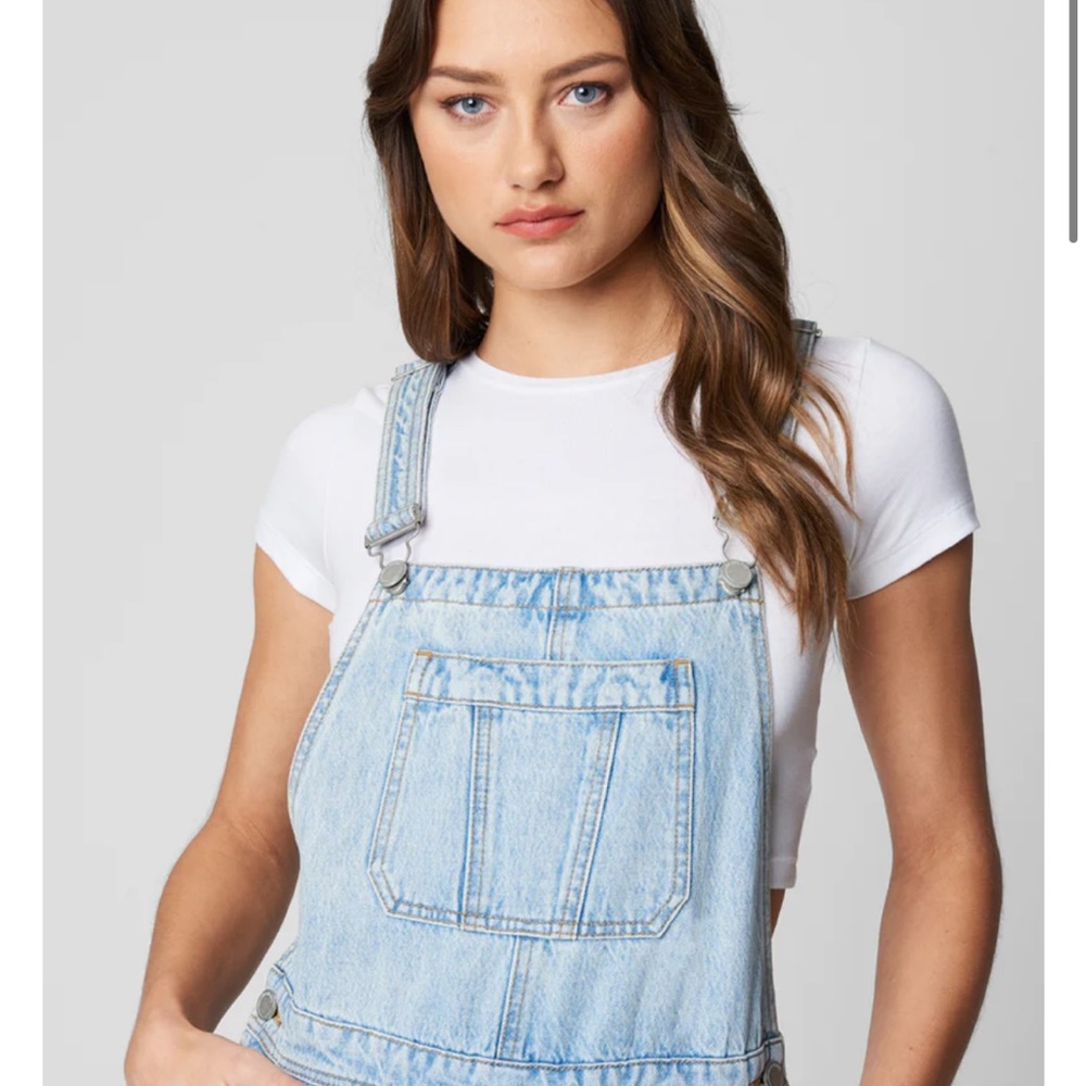 BLANK NYC MIRROR MIRROR SHORTALL NWT